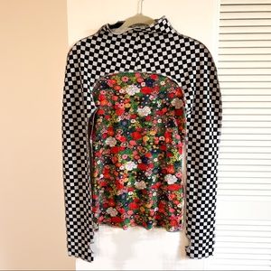 Nuvula Patchwork Floral Thumbhole Top